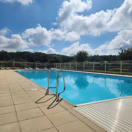 In With Golf & Pool Access Les Forges (Deux-Sevres)