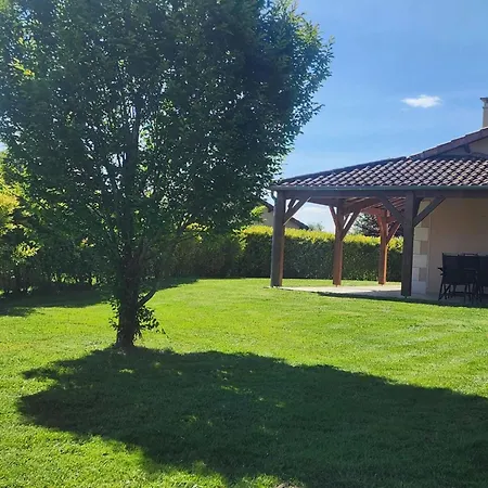 With Shared Pool Holiday home *