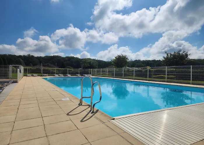 In With Golf & Pool Access Les Forges (Deux-Sevres)